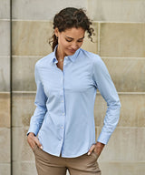 Women’s active stretch shirt (4031) — lifestyle