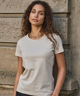Women’s Sof tee (8050) — lifestyle