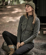 Women’s active fleece (9170) — lifestyle