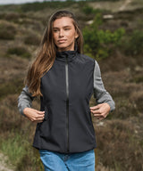Women's performance softshell bodywarmer (9523) — lifestyle