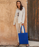 Organic premium cotton tote — lifestyle