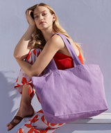 EarthAware® organic twill shopper — lifestyle