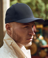 Flexfit Delta cap (180) — lifestyle