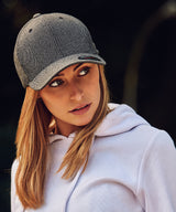 Flexfit melange cap (6355) — lifestyle