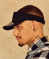 110 visor (8110) — lifestyle