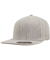 Flexfit flat visor (6277FV) — lifestyle