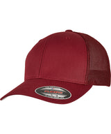 Flexfit mesh trucker — Cranberry
