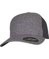Flexfit Delta® carbon 2-tone cap (180T) — lifestyle