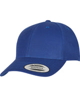 Premium curved visor snapback cap (6789M) — lifestyle