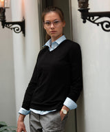 Women’s Ashbury – classy luxury merino blend — lifestyle 2