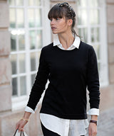 Women’s Brighton – elegant round neck — lifestyle 2