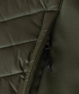 Benton – versatile hybrid vest — lifestyle 4