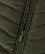 Benton – versatile hybrid vest — lifestyle 6