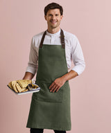 Annex Oxford bib apron — lifestyle 2