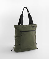 UrbanShift tote — lifestyle 4