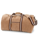 Vintage canvas holdall — lifestyle 3