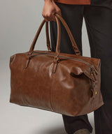 NuHide® weekender — lifestyle 2