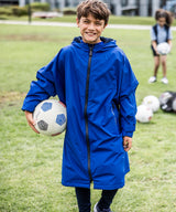 Junior Pro changing robe — lifestyle 2