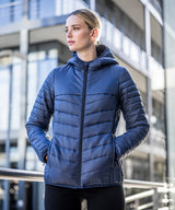 Loftlite women’s hooded baffle jacket — lifestyle 3