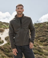 Trail fleece (9130) — lifestyle 3