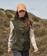 Women’s trail fleece bodywarmer (9133) — lifestyle 2