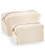 Canvas accessory case — lifestyle 4